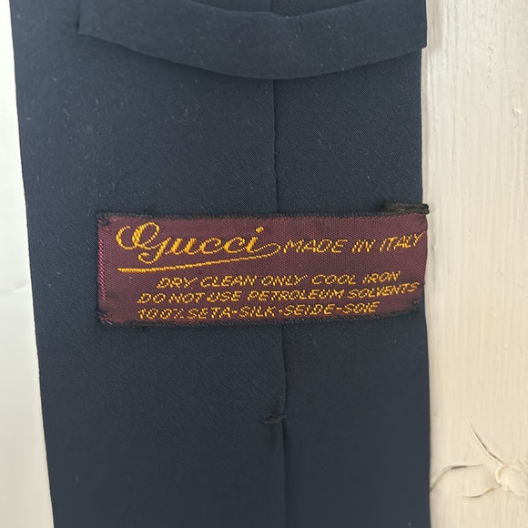 Vintage Gucci Tie - Picture 2 of 3